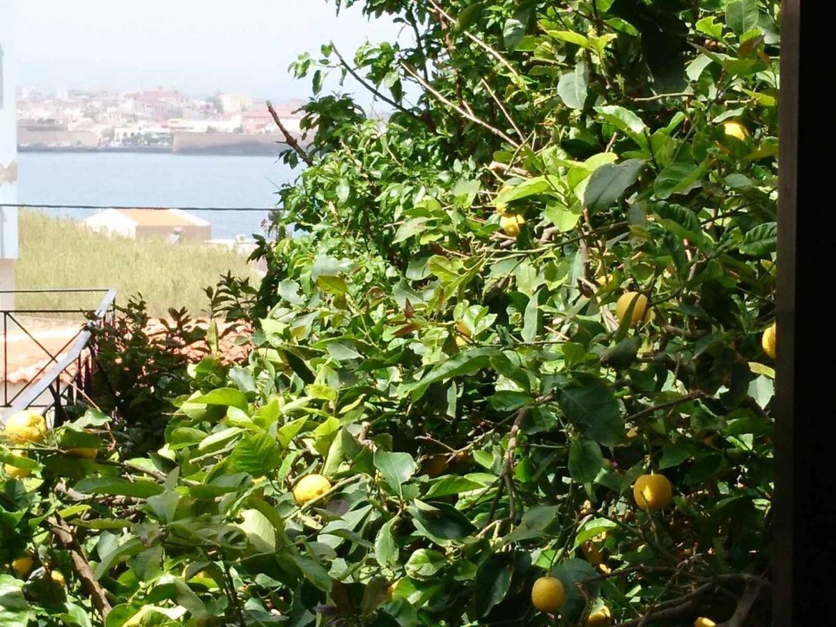 Sunny Family In Chania Close To The Sea * La Canée